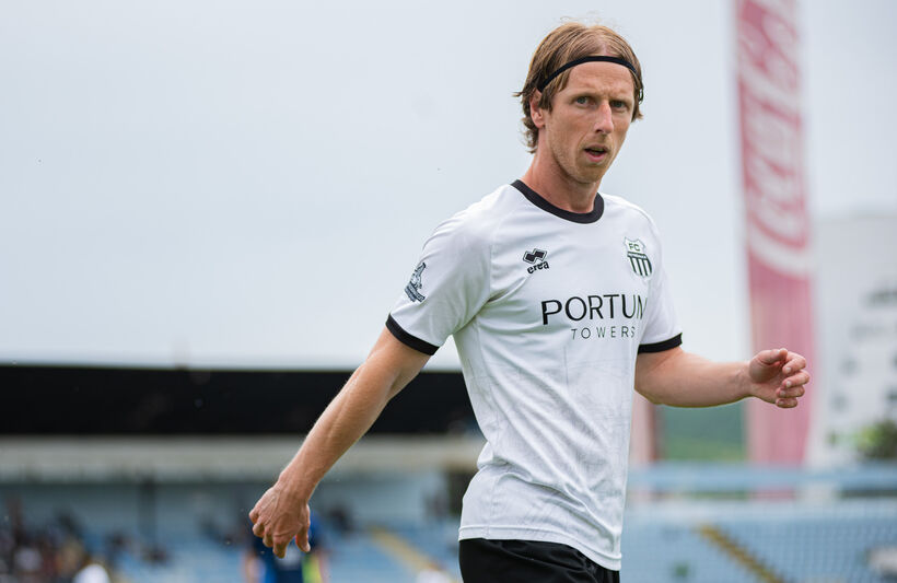 V derby s rezervou Slovana deľba bodov